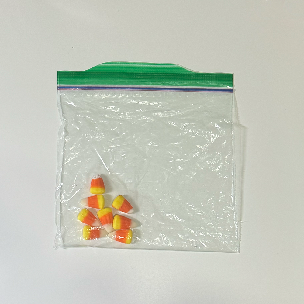 This is the audio of a ziplock bag opening and closing.